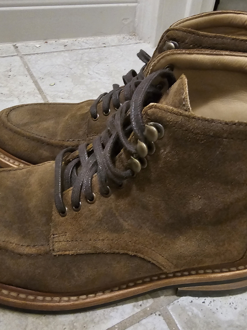 Brown Suede Lace-Up Chukka Boots for Men - Picture 2 of 6